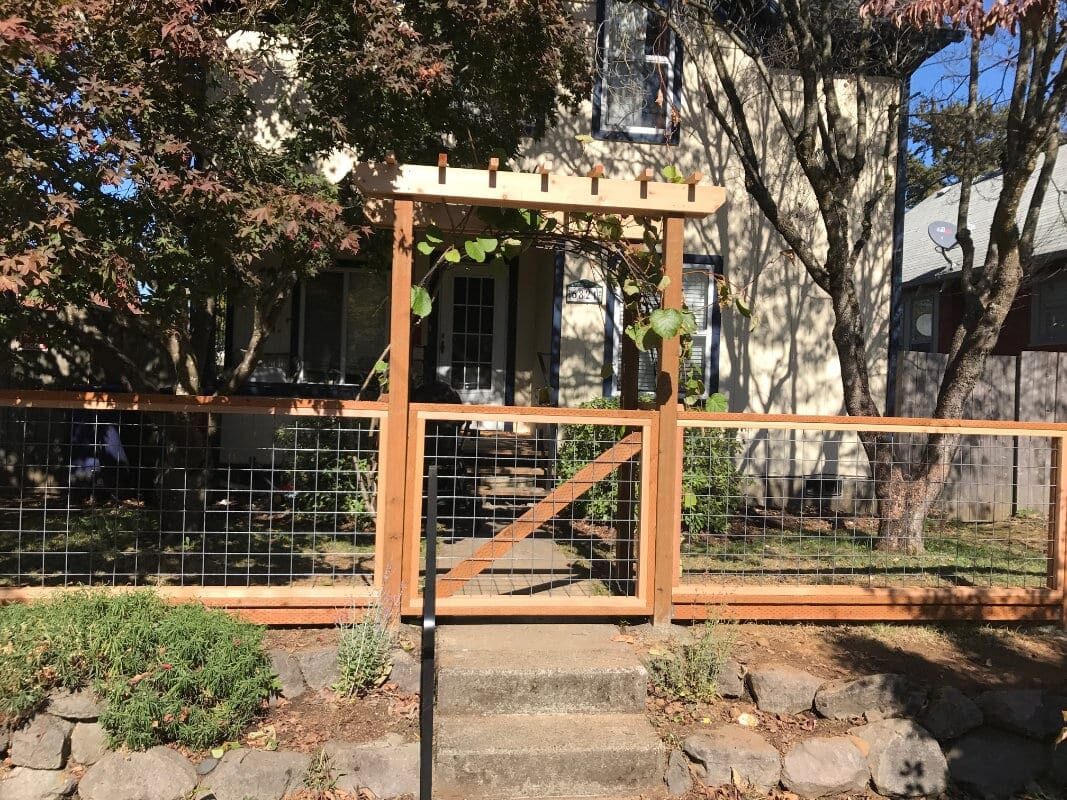 Hog Wire Fence Gate Hog Wire Fence Gate