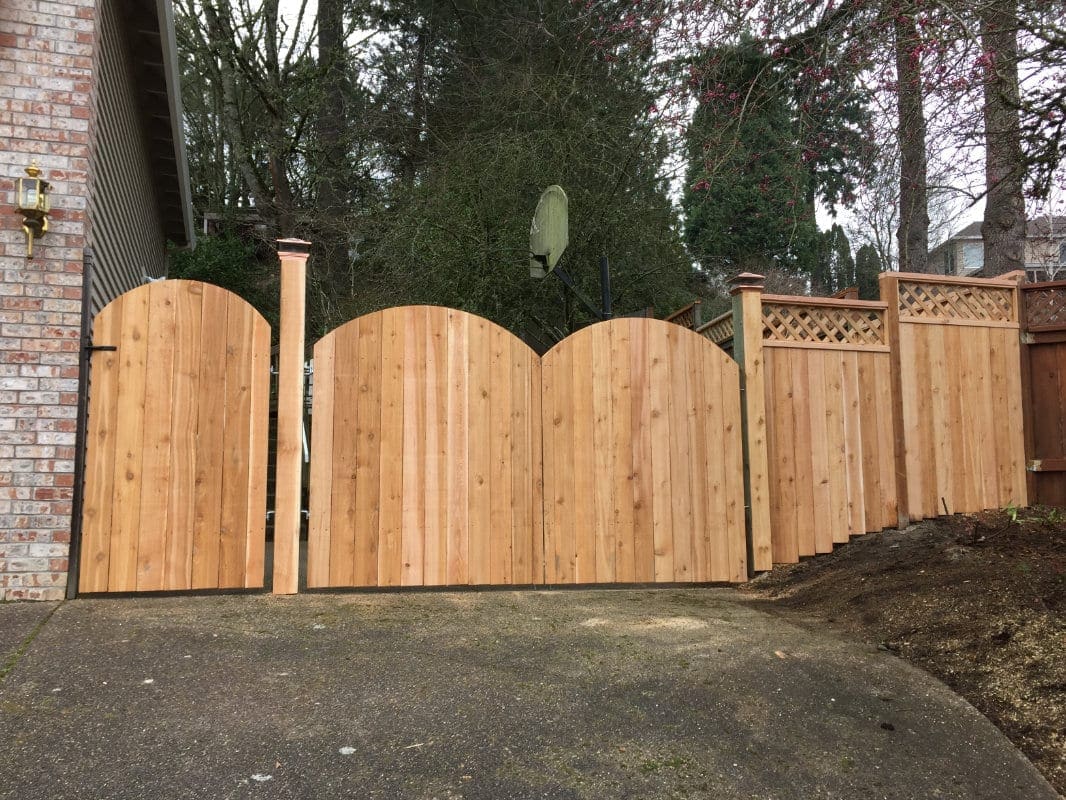 cedar rv gate with lattice top