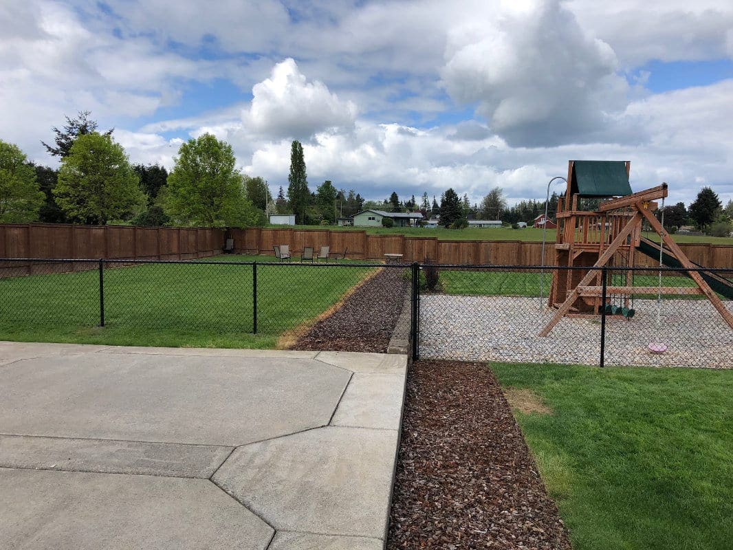 chain link playground