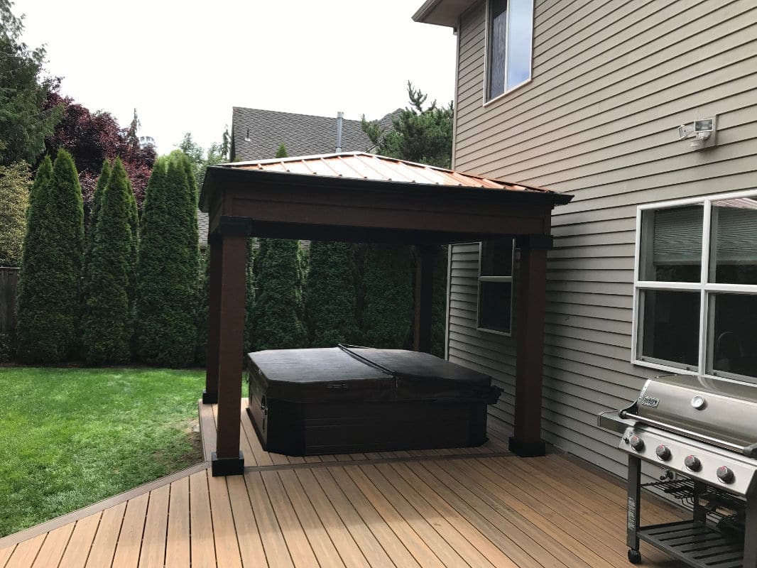 hottub deck