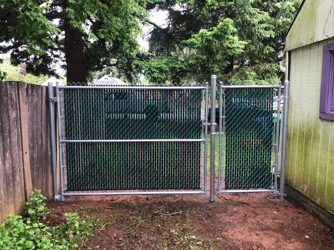 chain link side gate